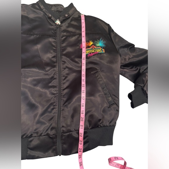 Universal Studios Hollywood 30th Anniversary Vintage Bomber Jacket 1964-1994 - Picture 10 of 12